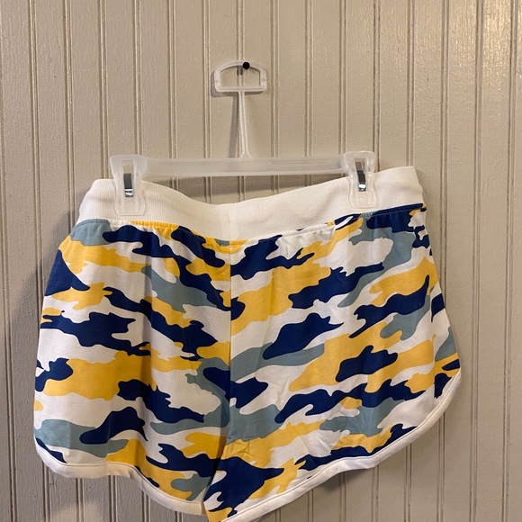 Secret treasures around the house two piece set. - Picture 10 of 11